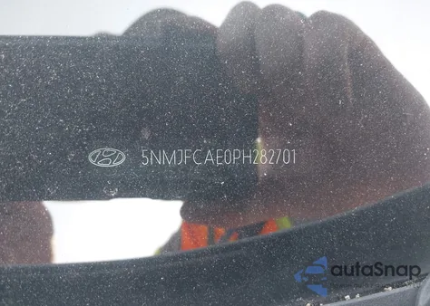 2023 Hyundai Tucson Sel z USA, uszkodzony, nr VIN 5NMJFCAE0PH282701